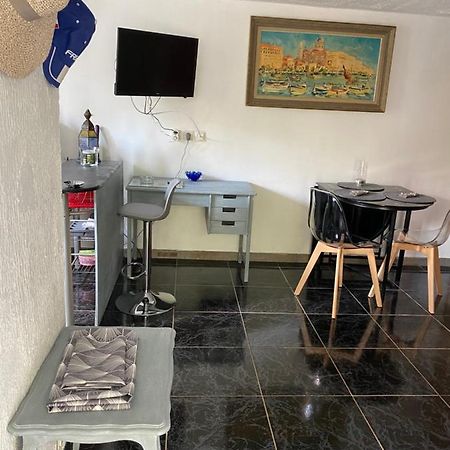 Jardin D'Eden Apartment แซ็งต์-ราฟาเอล ภายนอก รูปภาพ