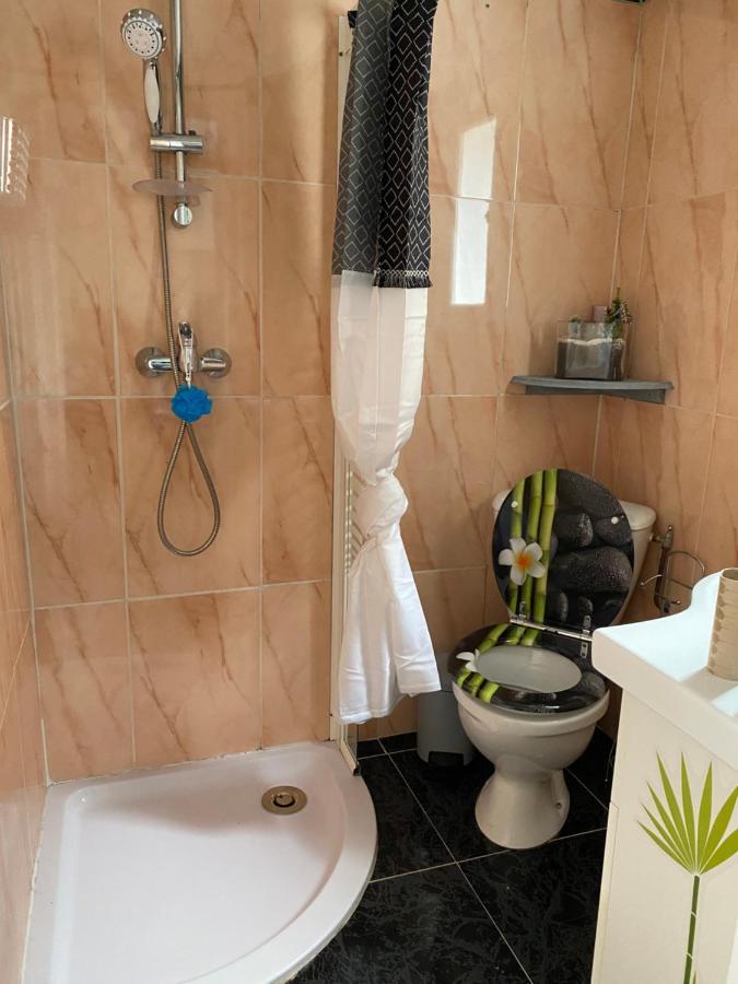 Jardin D'Eden Apartment แซ็งต์-ราฟาเอล ภายนอก รูปภาพ
